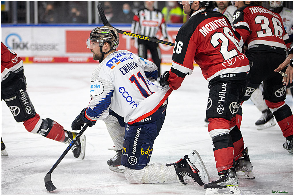 PENNY DEL;  Koelner Haie - Iserlohn Roosters; Koeln, 01.03.2022